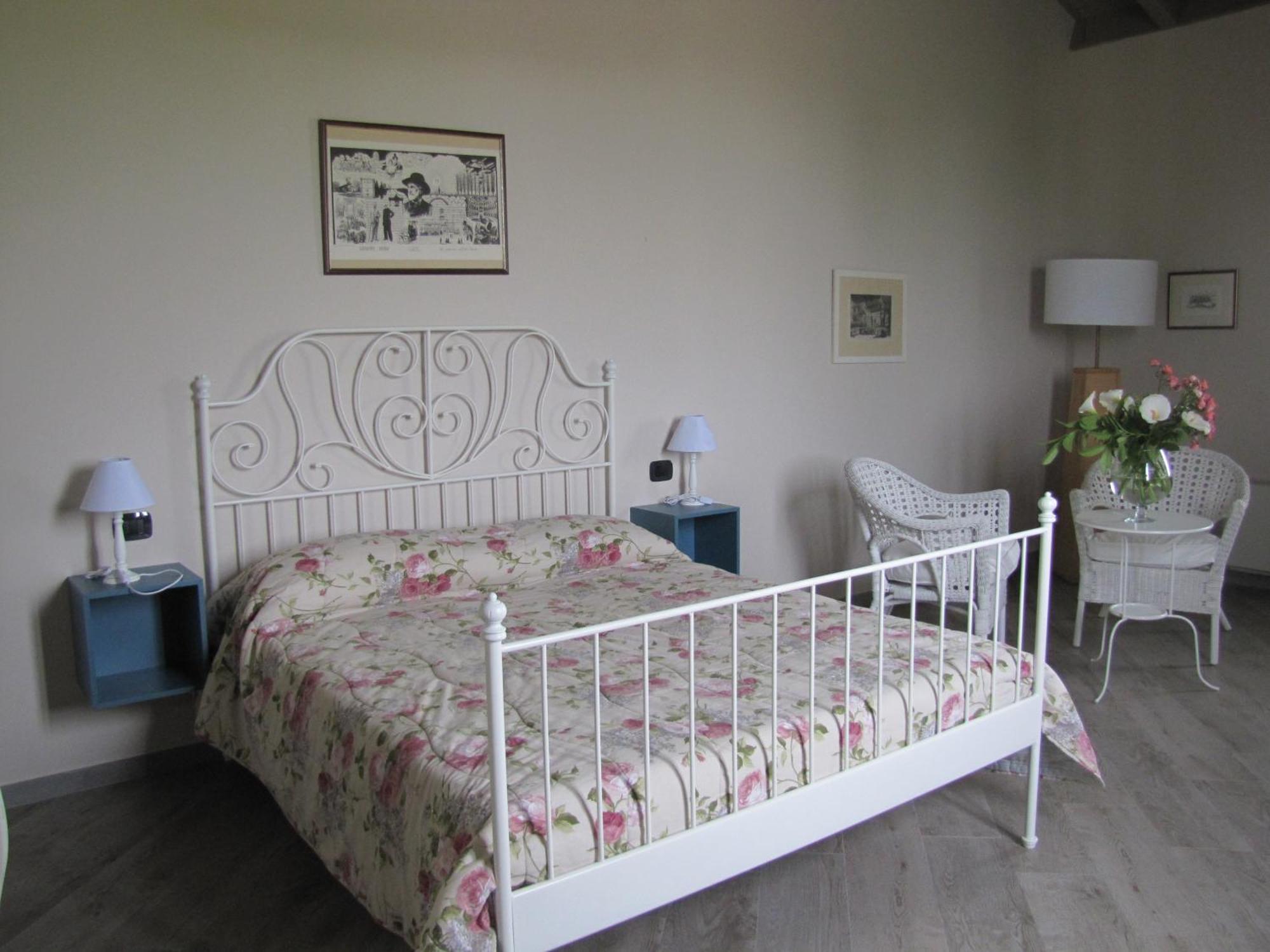 Agriturismo Bassanine Monticelli dʼOngina Стая снимка