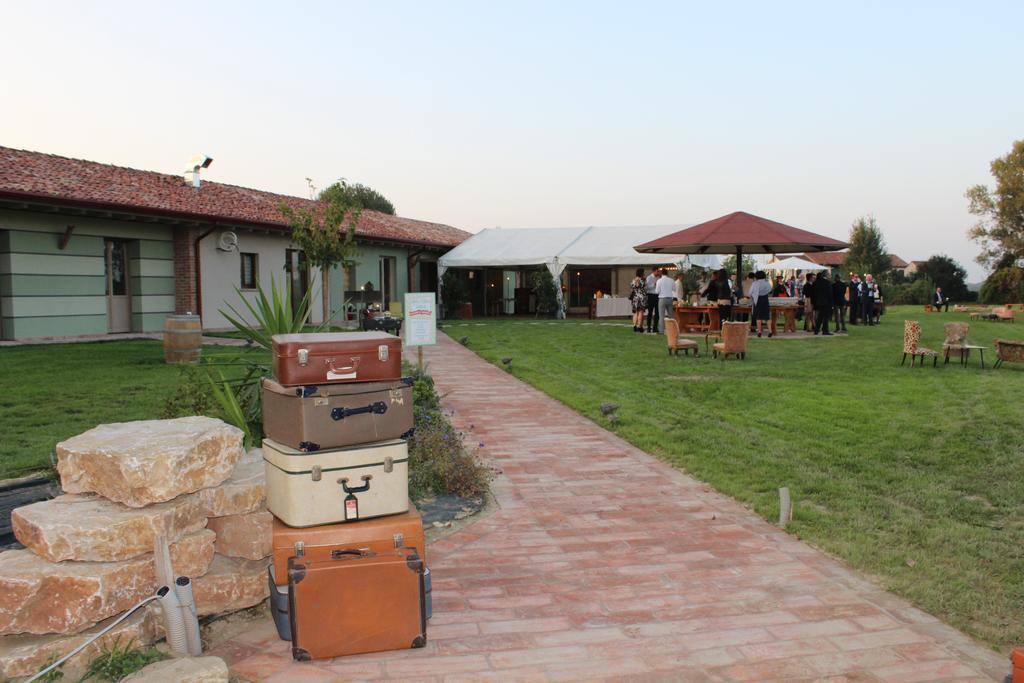Agriturismo Bassanine Monticelli dʼOngina Екстериор снимка